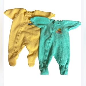 Vintage Paddington Bear fleece pajamas 2 pair Size Small (fits up to 25”)